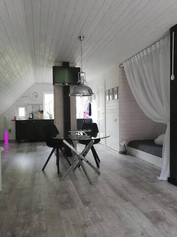 Фотографии Гостевой дом Rozā sapņu māja - Pink dream house г. Slampe (Латвия) №1 Фото Гостевой дом Rozā sapņu māja - Pink dream house г. Slampe 1