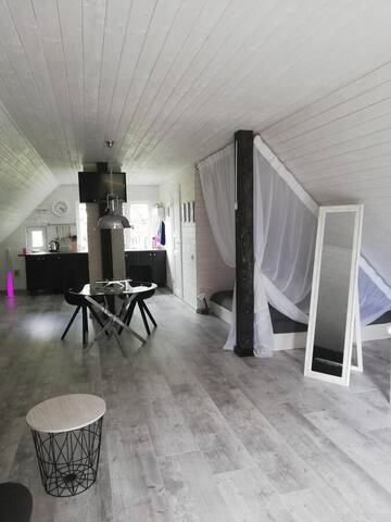 Фото номера Семейный номер-студио Гостевой дом Rozā sapņu māja - Pink dream house г. Slampe 6